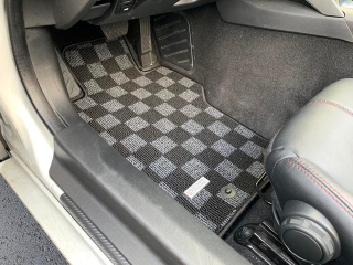 that is one dirty gas pedal, I know